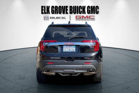 2023 GMC Acadia AT4