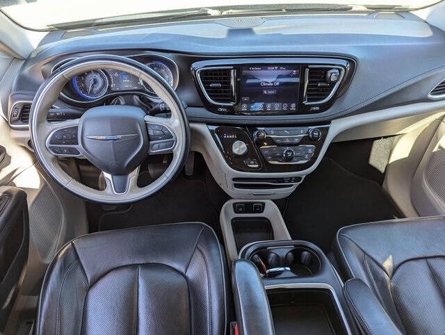 2020 Chrysler Pacifica for sale at Axio Auto Boise in Boise, ID