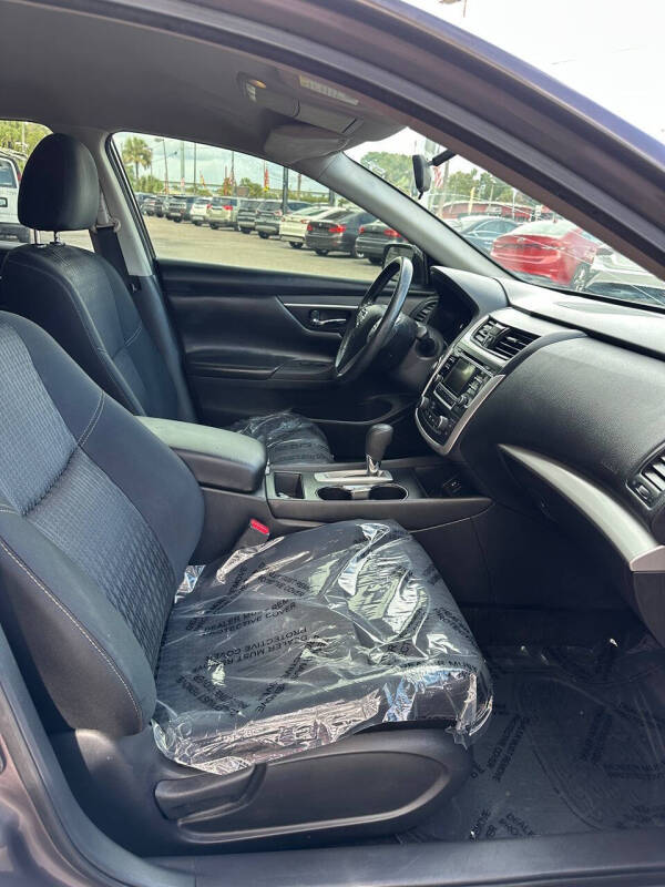 2017 Nissan Altima 2.5 SV