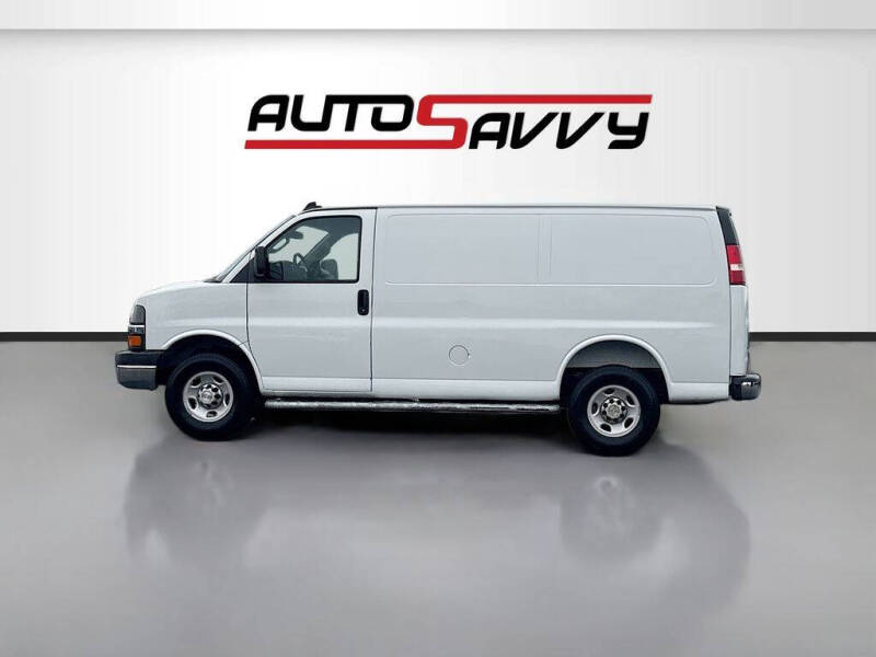 2025 Chevrolet Express 2500