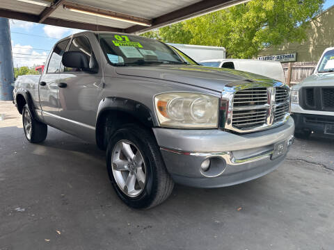 2007 Dodge Ram 1500 for sale at Florida Suncoast Auto Brokers in Palm Harbor FL