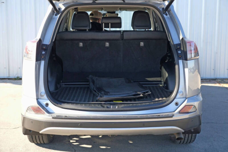 2017 Toyota RAV4 Hybrid Limited