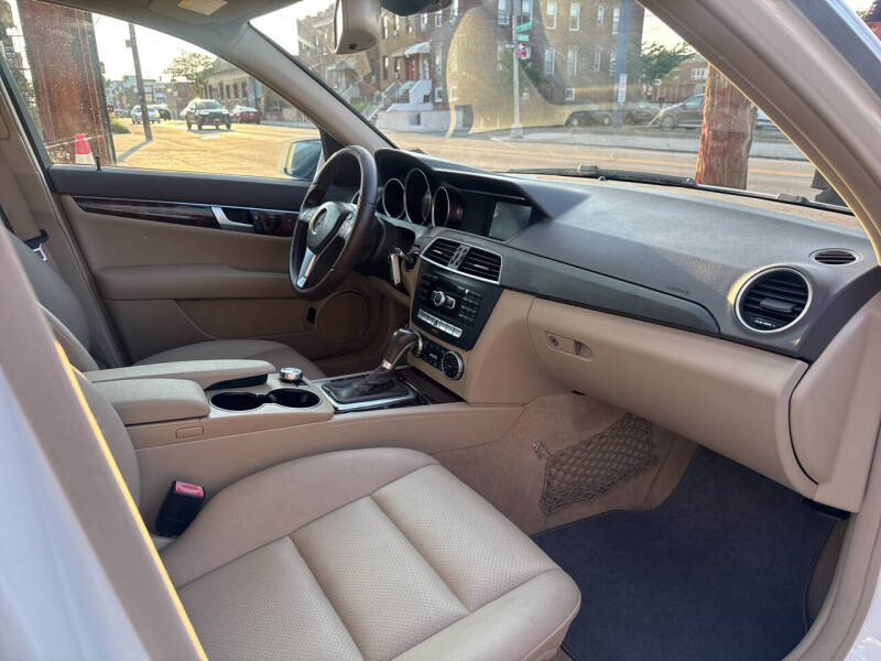 2014 Mercedes-Benz C-Class C 250 Sport