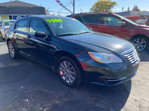 2011 Chrysler 200 for sale at Trinity Motors in Lackawanna NY