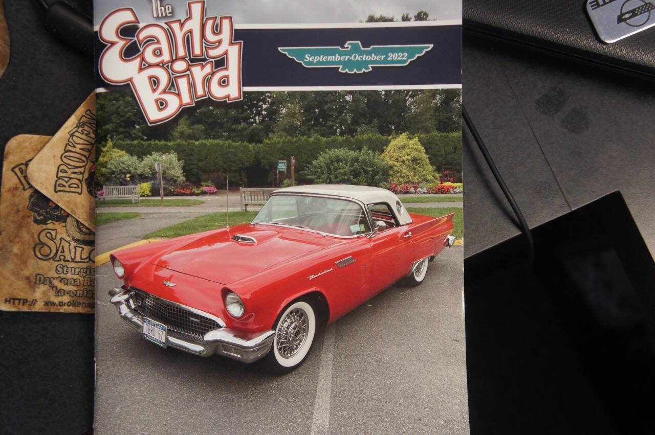 1957 Ford Thunderbird 1