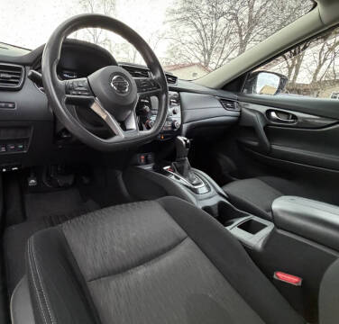 2017 Nissan Rogue S