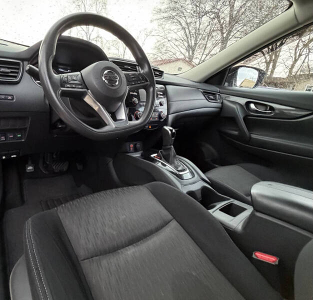 2017 Nissan Rogue S