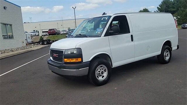 2022 GMC Savana 2500