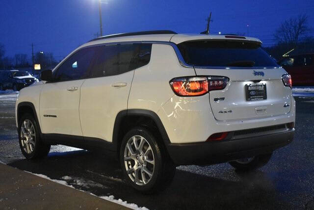 2022 Jeep Compass Latitude Lux