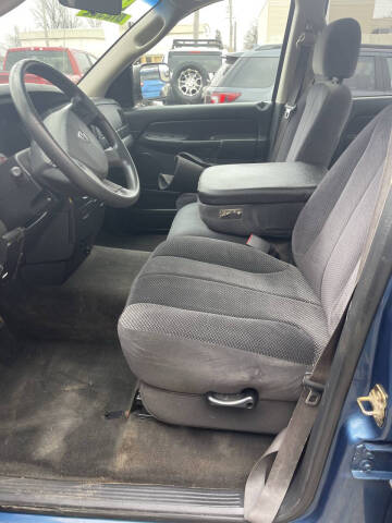 2004 Dodge Ram 2500 SLT