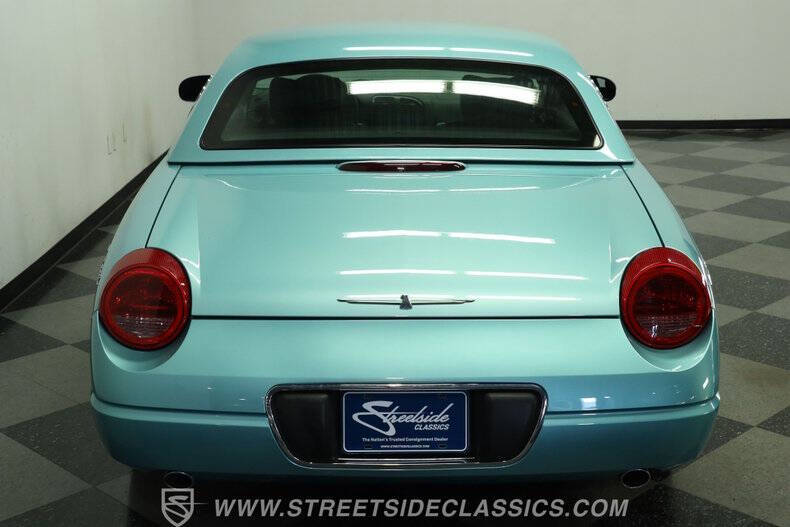 2002 Ford Thunderbird Deluxe