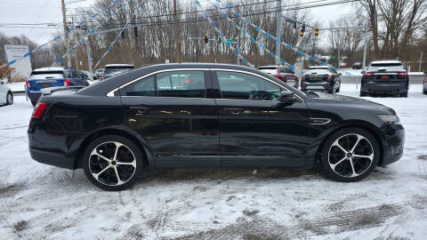 2015 Ford Taurus SHO