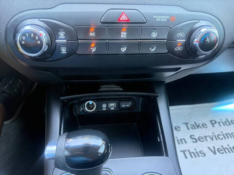 2016 Kia Sorento L