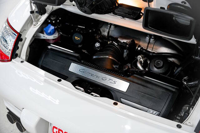 2012 Porsche 911 Carrera GTS