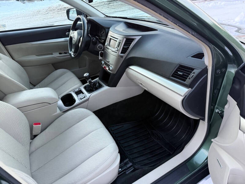 2012 Subaru Outback 2.5i Premium