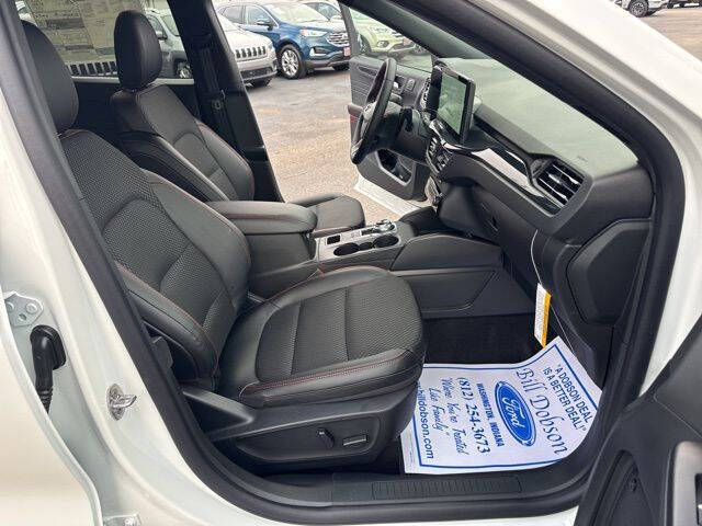 2026 Ford Escape ST-Line Select