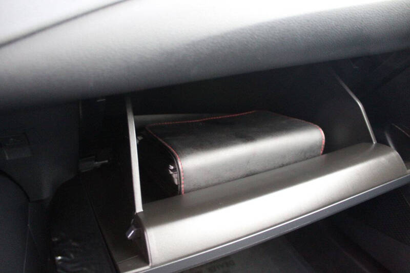 2020 Toyota Corolla Hybrid LE