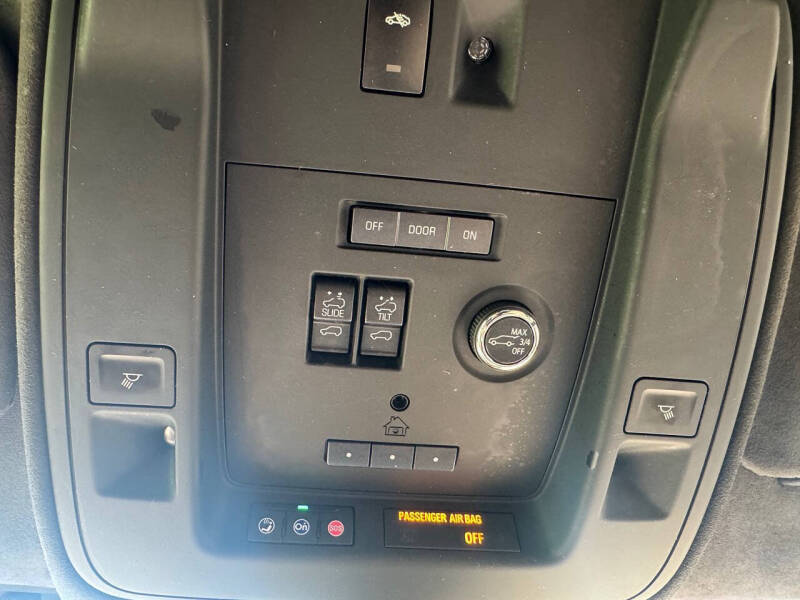 2019 Cadillac Escalade Platinum