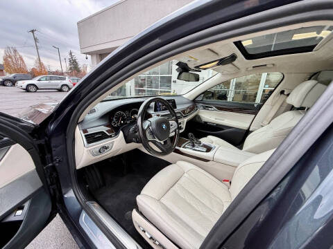 2016 BMW 7 Series 750i xDrive