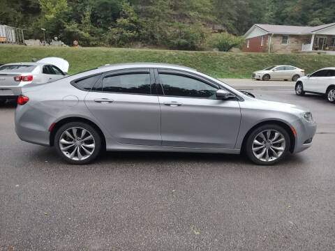 2015 Chrysler 200 S