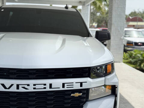 2021 Chevrolet Silverado 1500 Custom