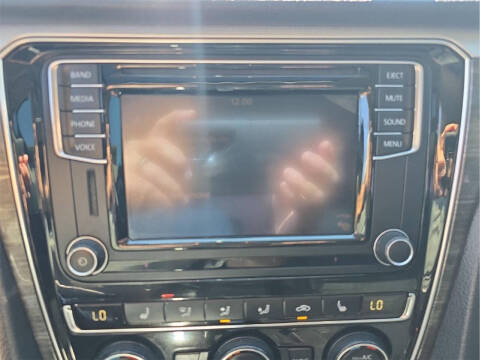 2016 Volkswagen Passat