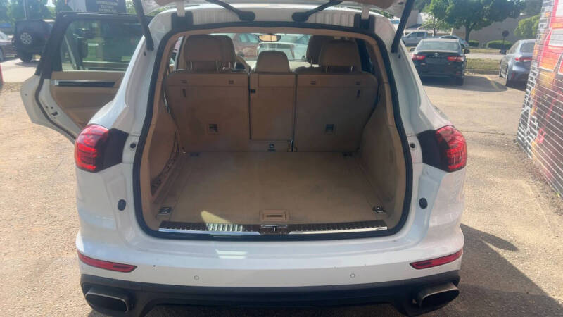 2016 Porsche Cayenne