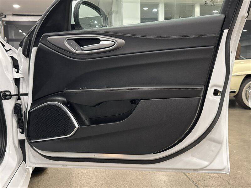 2018 Alfa Romeo Giulia Ti Sport