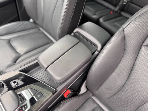 2019 Audi Q7 quattro Prestige 55 TFSI