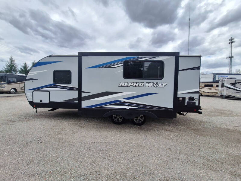2022 Cherokee Alpha Wolf 22SW