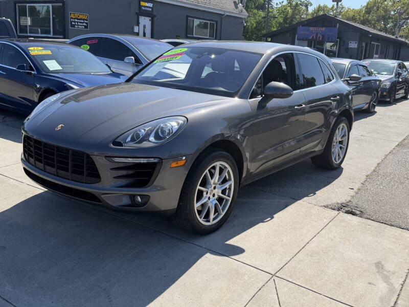 2015 Porsche Macan S