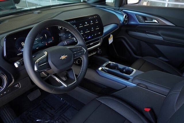 2026 Chevrolet Equinox EV LT 2