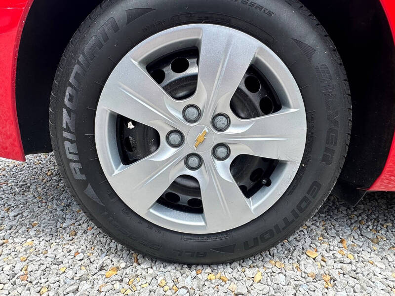 2017 Chevrolet Cruze LS Manual