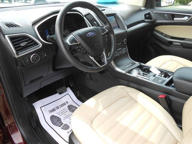 2020 Ford Edge