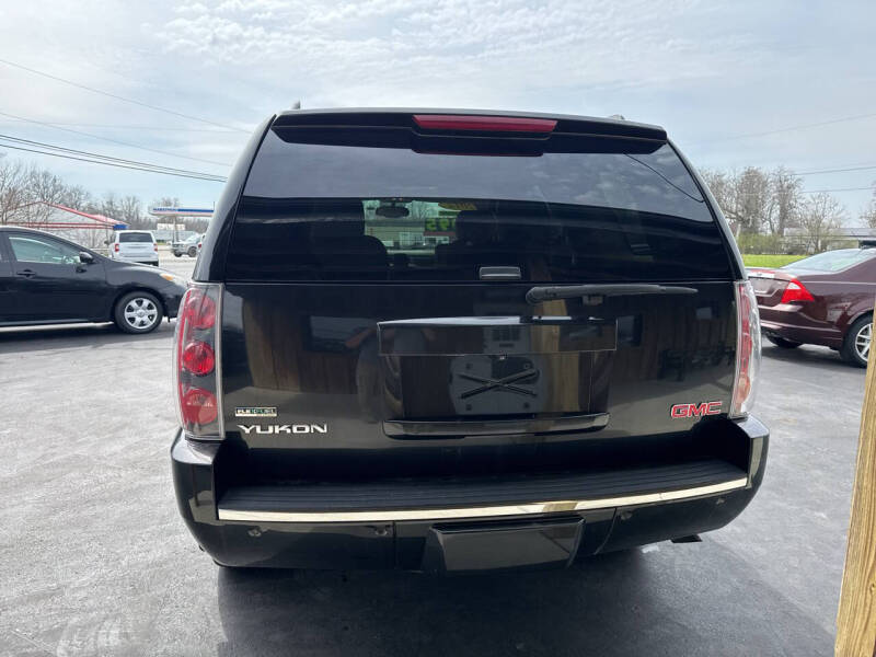2012 GMC Yukon Denali