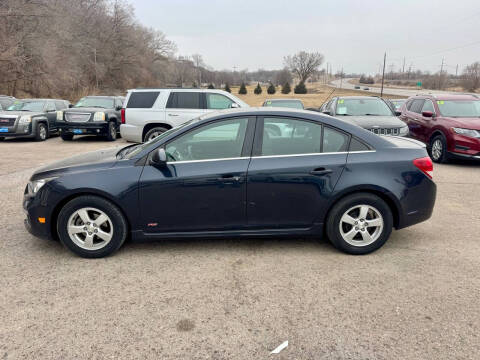 2016 Chevrolet Cruze Limited for sale at Iowa Auto Sales, Inc in Sioux City IA