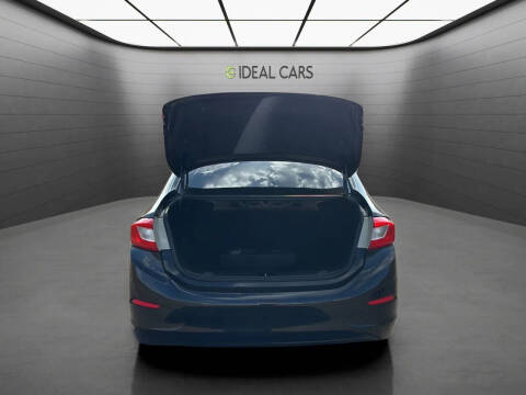 2017 Chevrolet Cruze LS Auto