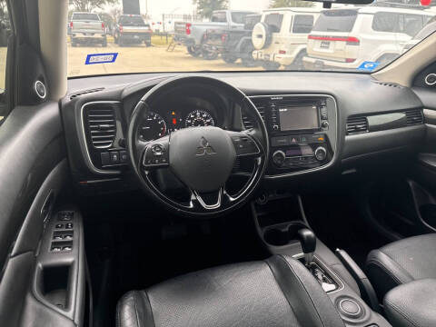 2016 Mitsubishi Outlander SEL