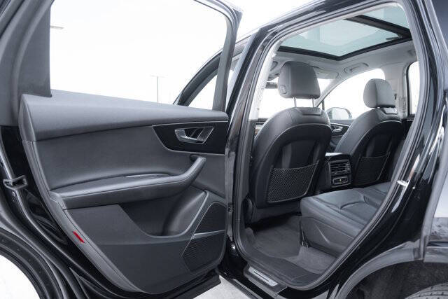 2023 Audi Q7 quattro Premium Plus 55 TFSI