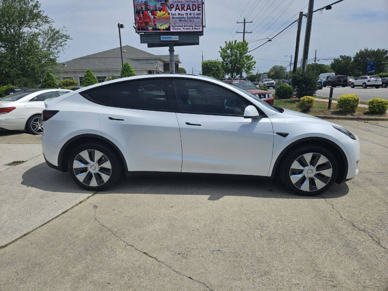2023 Tesla Model Y Long Range