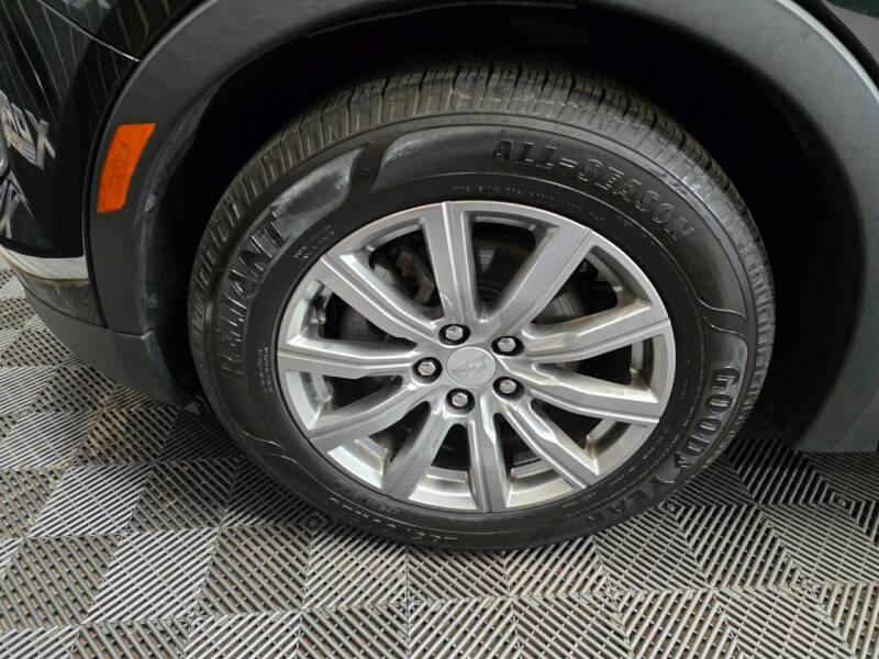 2020 Cadillac XT4 Premium Luxury