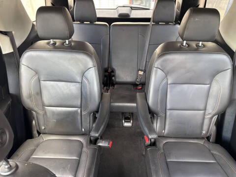 2021 Chevrolet Traverse LT Leather