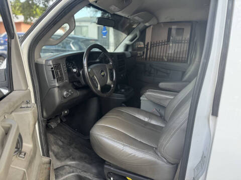 2018 Chevrolet Express 3500