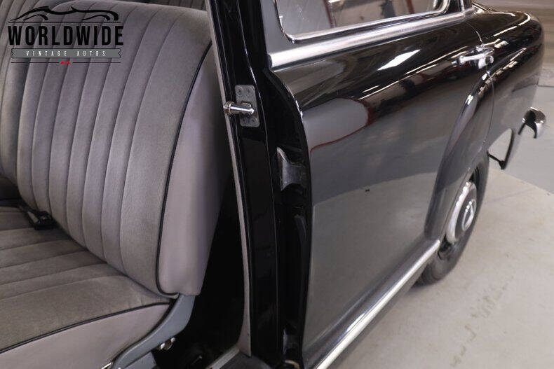 1956 Mercedes-Benz 190-Class