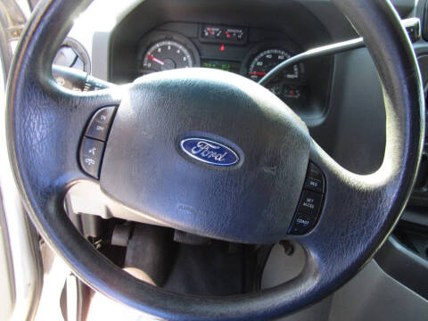 2013 Ford E-Series E-250