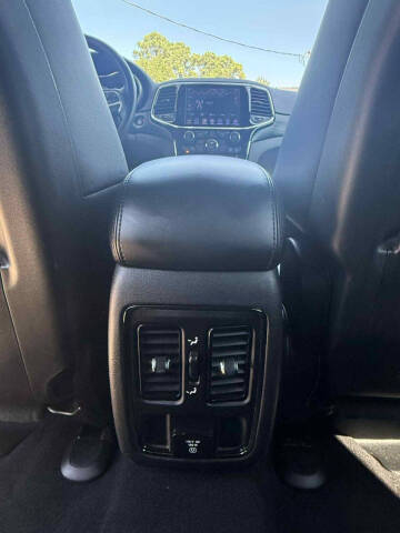 2020 Jeep Grand Cherokee Altitude