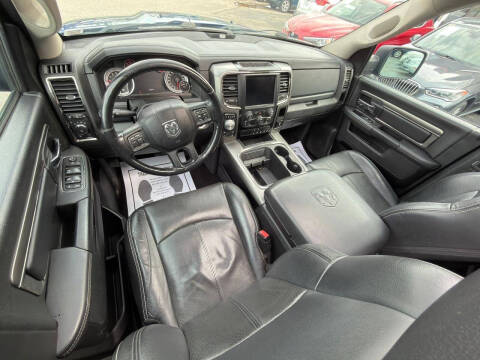 2018 RAM 1500 Sport