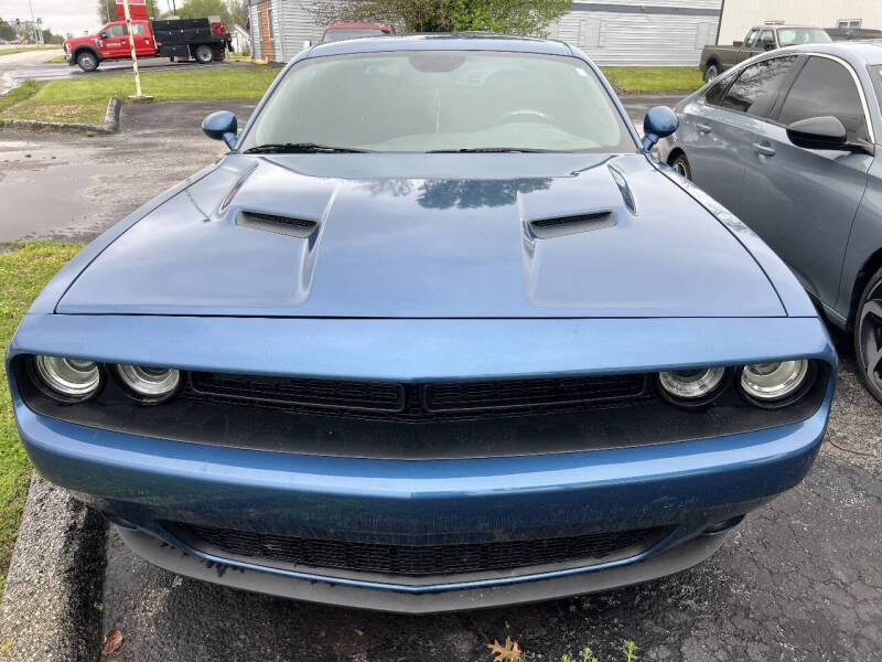2021 Dodge Challenger SXT