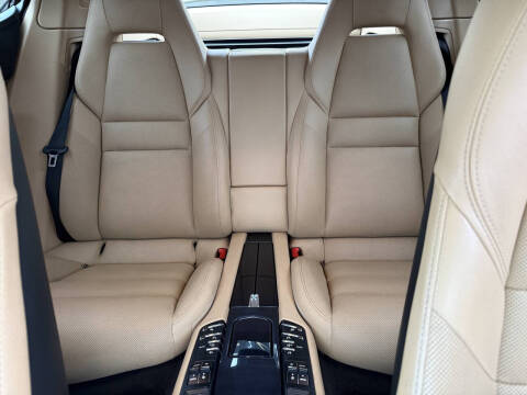 2013 Porsche Panamera