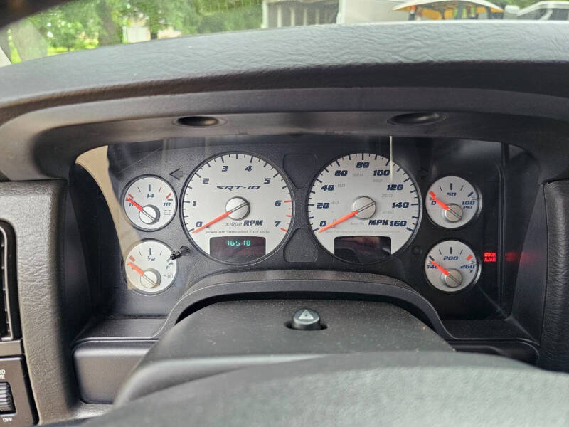2005 Dodge Ram 1500 SRT-10